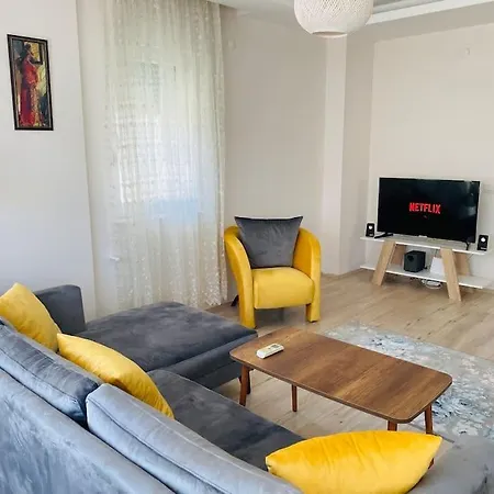 Aether Flats No7,old Town, Beach, Central, Netflix