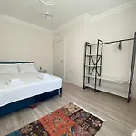 Aether Flats No7,old Town, Beach, Central, Netflix 公寓