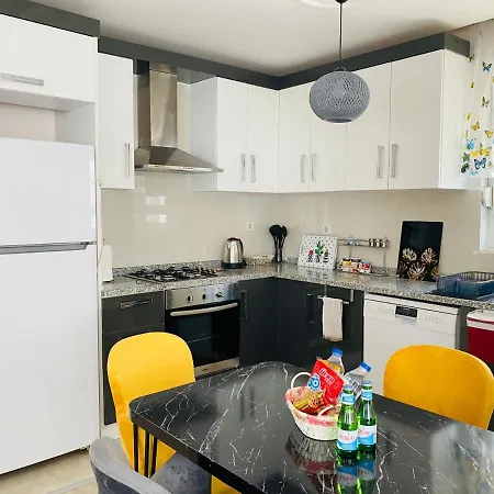Aether Flats No7,old Town, Beach, Central, Netflix Daire