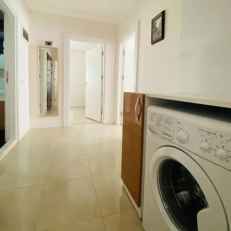 Aether Flats No7,old Town, Beach, Central, Netflix *