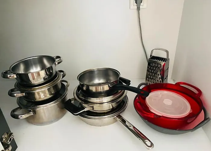 Aether Flats No7,old Town, Beach, Central, Netflix *