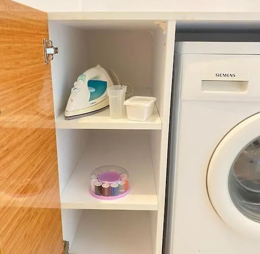 Aether Flats No7,old Town, Beach, Central, Netflix *