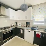 Apartment Aether Flats No7,old Town, Beach, Central, Netflix